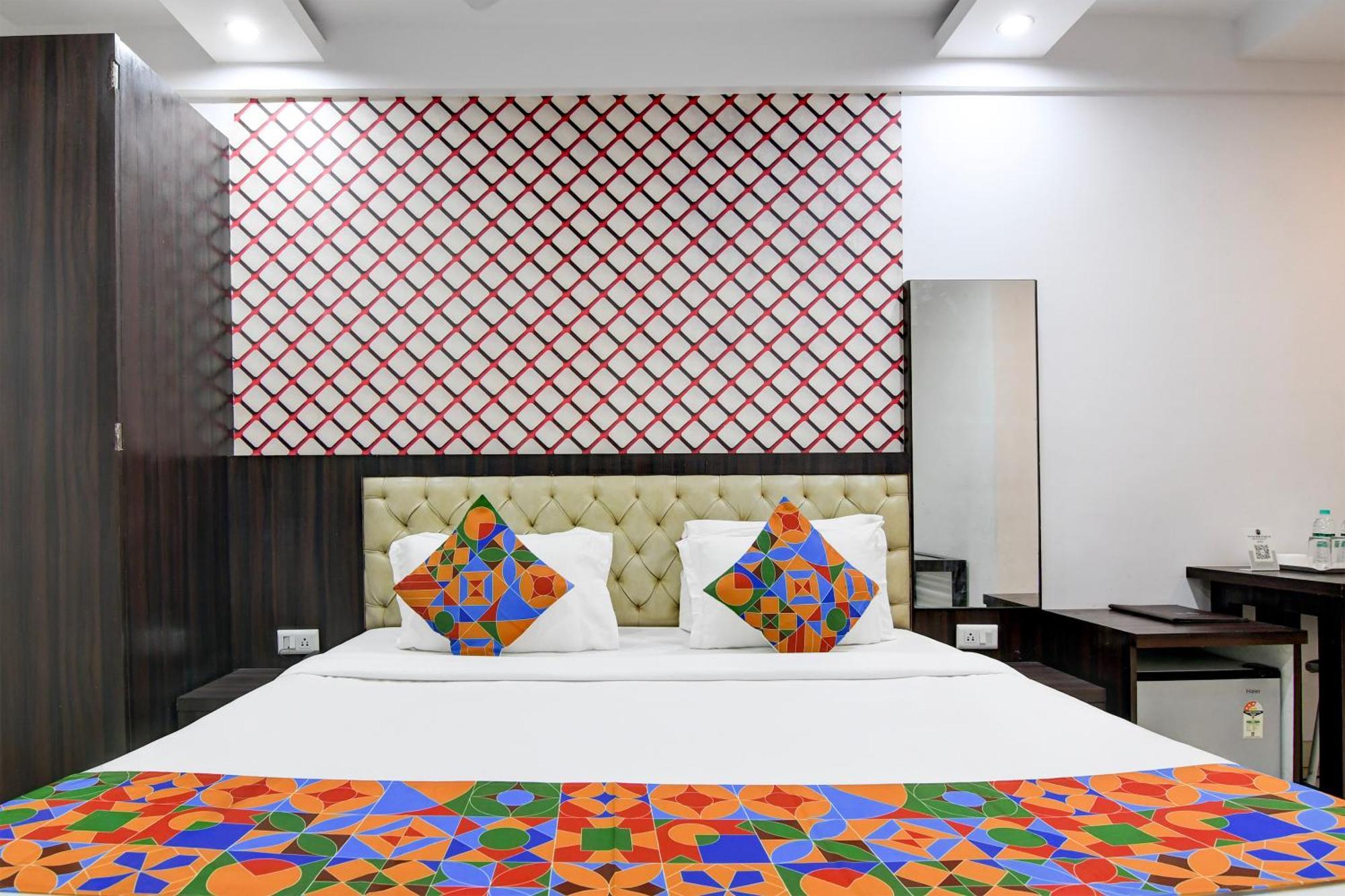 Fabhotel Prime Eco Park - New Town Калькутта Экстерьер фото