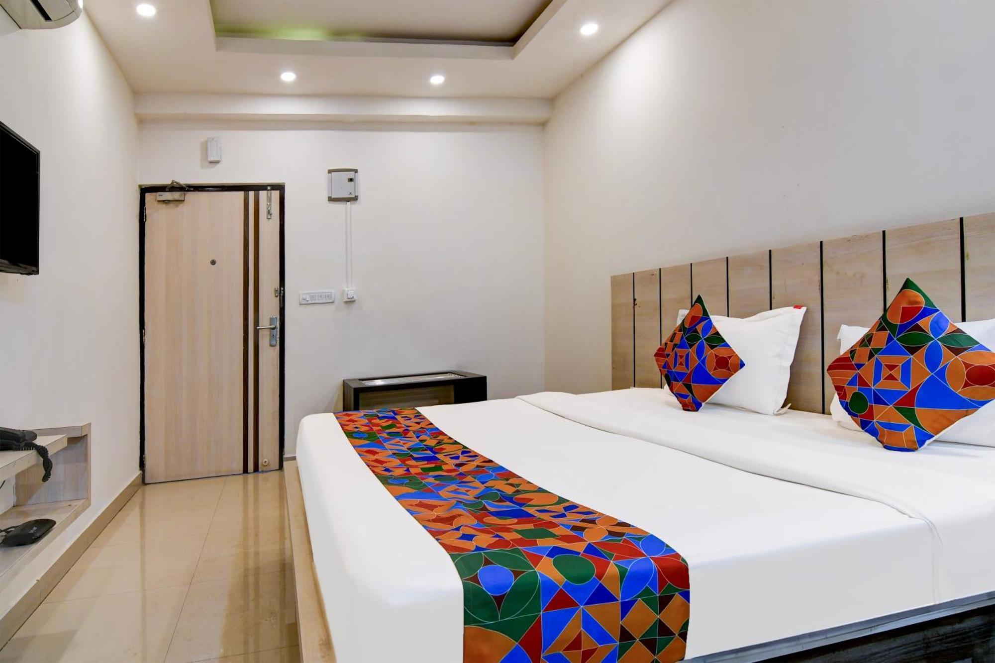 Fabhotel Prime Eco Park - New Town Калькутта Экстерьер фото