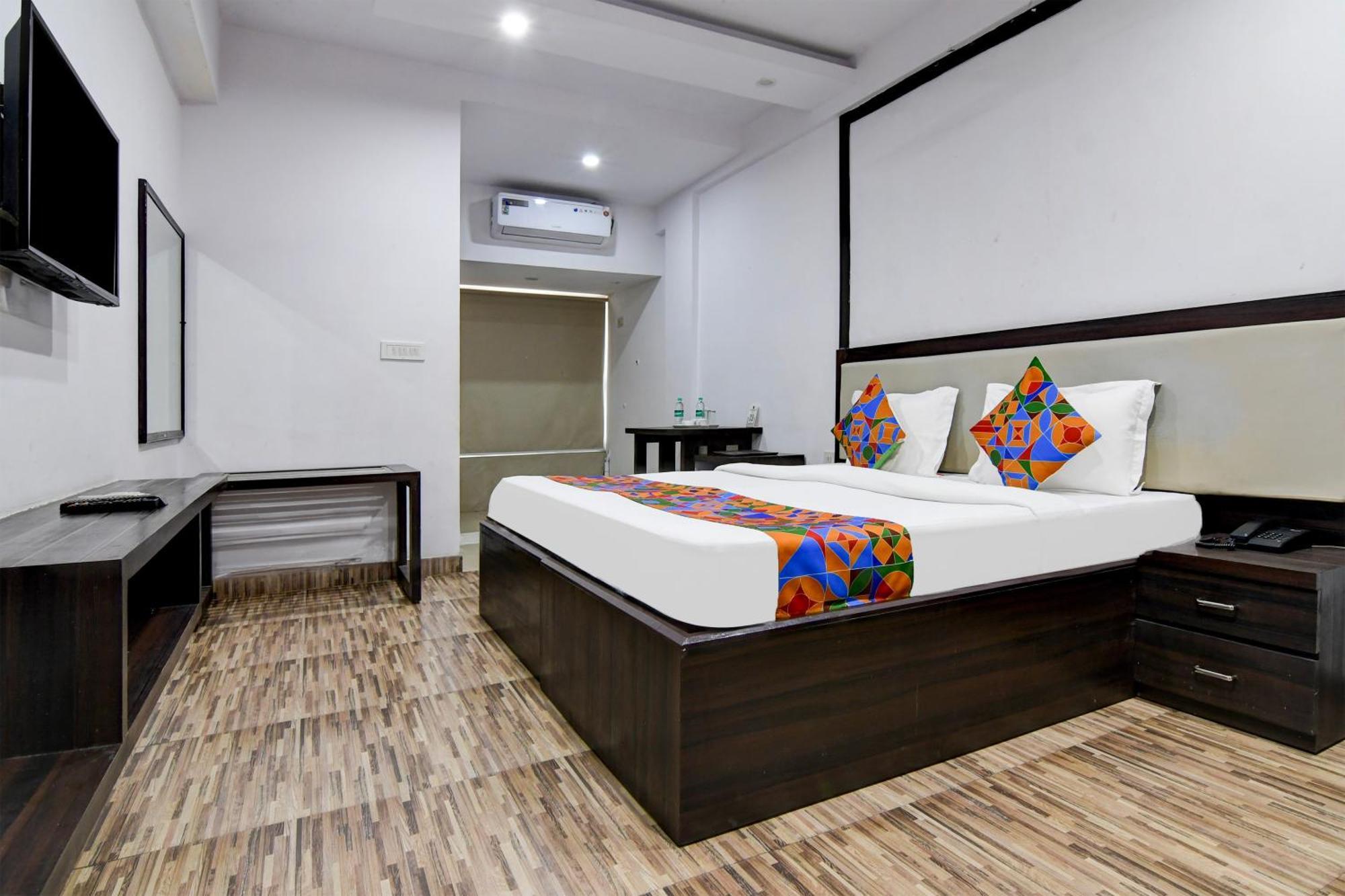 Fabhotel Prime Eco Park - New Town Калькутта Экстерьер фото