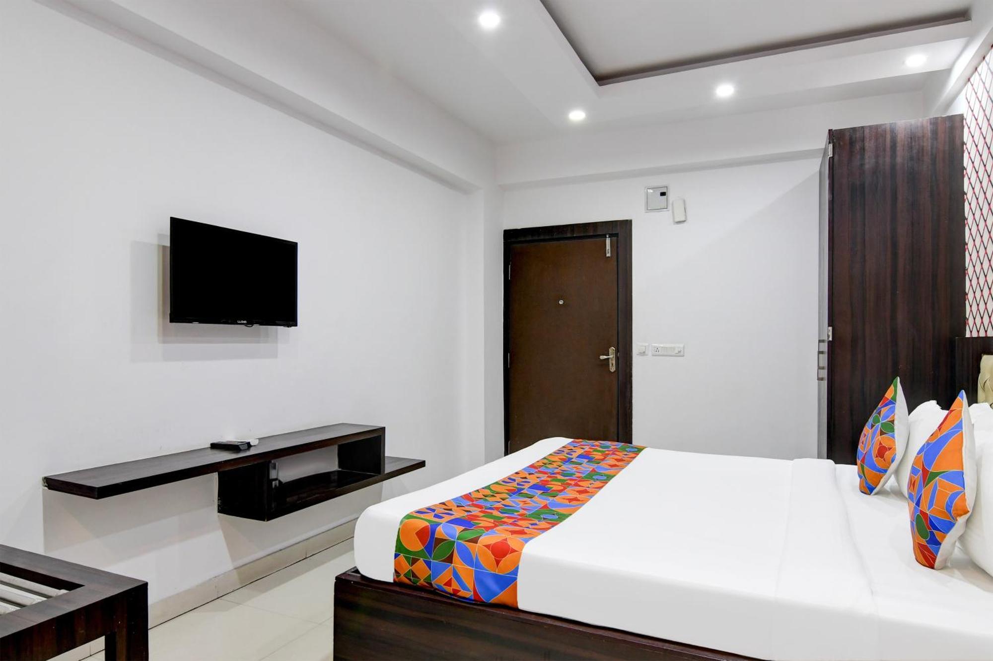 Fabhotel Prime Eco Park - New Town Калькутта Экстерьер фото